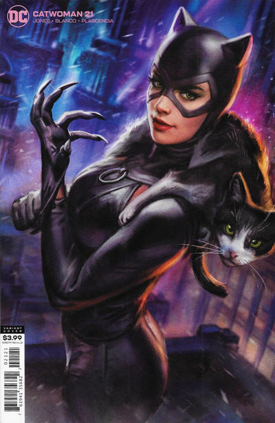Catwoman (2018) #21 MacDonald Var